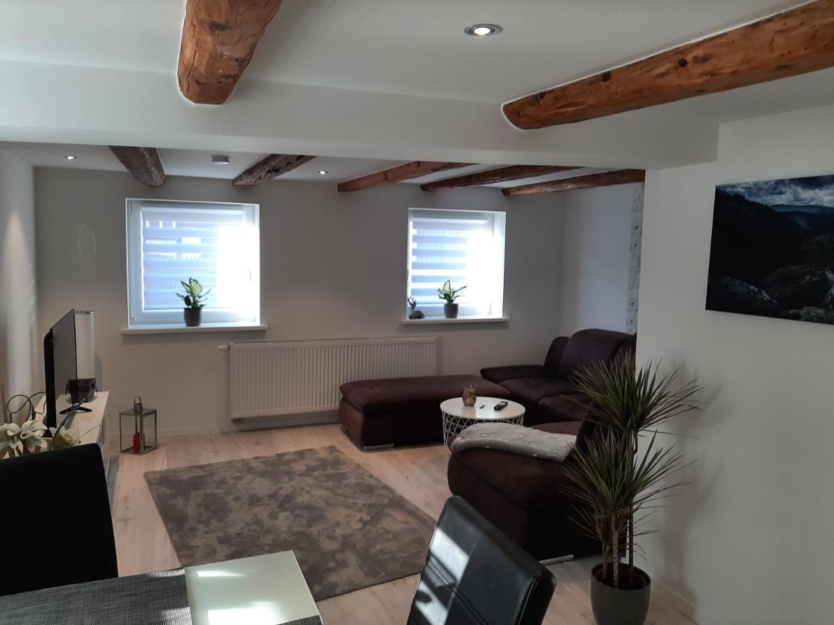 Ferienwohnung Alte Glaserei 일젠부르크 외부 사진