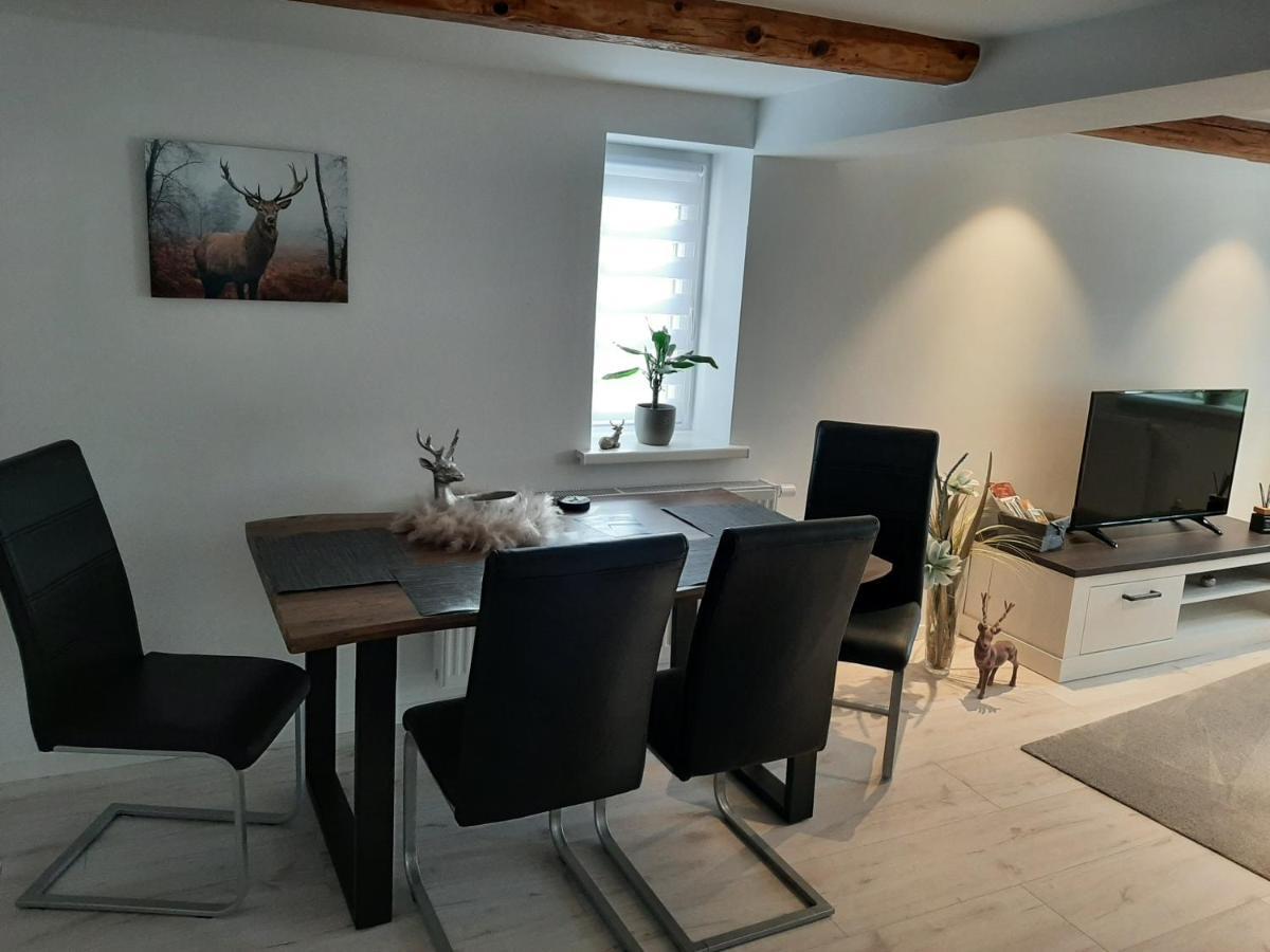 Ferienwohnung Alte Glaserei 일젠부르크 외부 사진